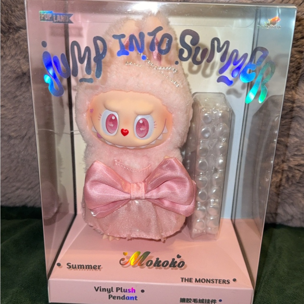 Pop mart Mokoko Jump into Summer
